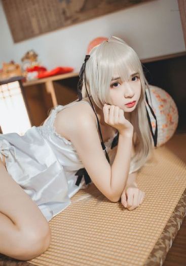 美女免费黄_BD英语在线观看