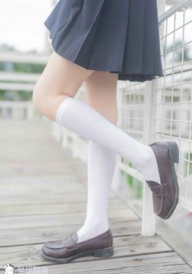 欧美亚洲女王调教女奴隶视频吃下面_4K高清视频观看