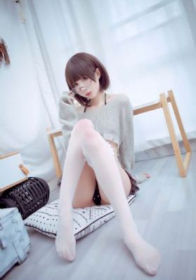 我是和妈妈的妈妈一起看AV的处女_1080P高清免费观看