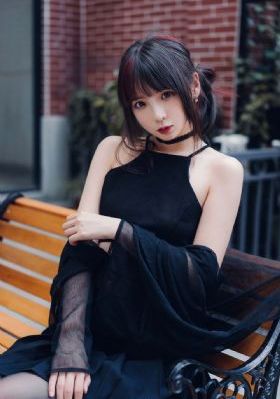 偷拍综合网_剧情片HD在线观看